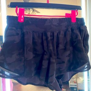 LULU LEMON HOTTY HOTS